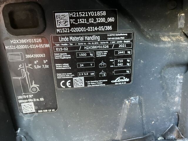 Elektrikli 3 tekerlekli forklift Linde E15-02