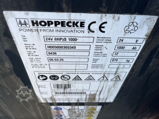 Elektrikli 3 tekerlekli forklift Linde E15-02