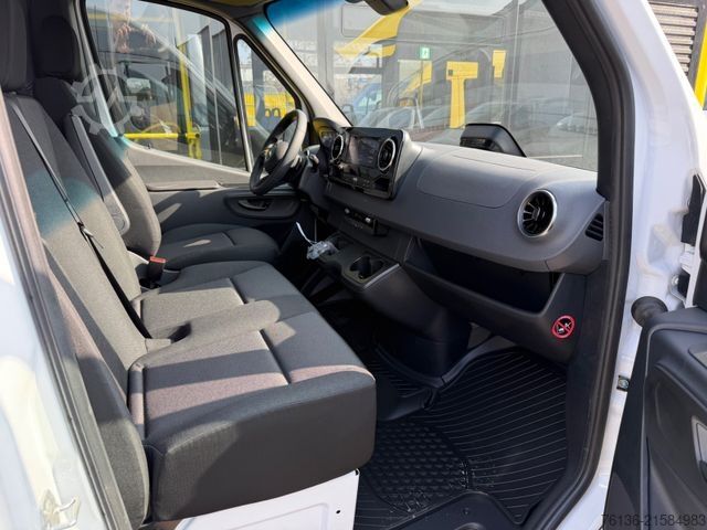 Højt tag varevogn MERCEDES-BENZ Sprinter 317 CDI Automatik LED Klima Maxi L3H2