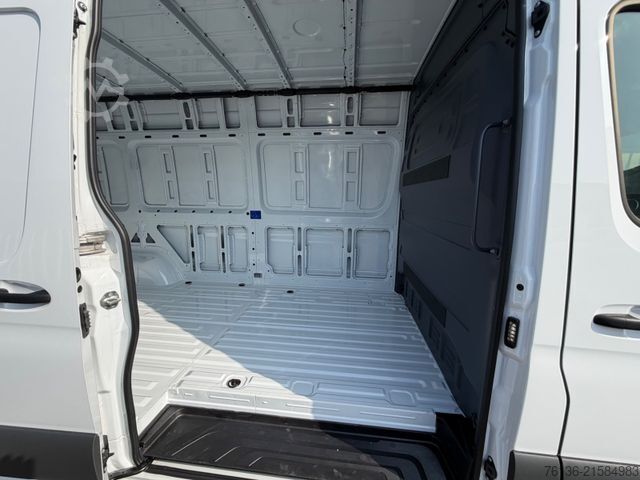 Højt tag varevogn MERCEDES-BENZ Sprinter 317 CDI Automatik LED Klima Maxi L3H2