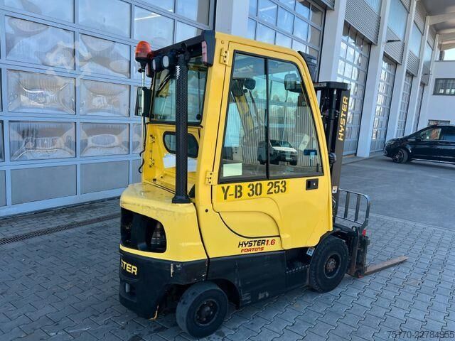 Vysokozdvižný vozík Hyster H1.6 FT / Verstellgerät / HH: 4.45m / nur 1.299h