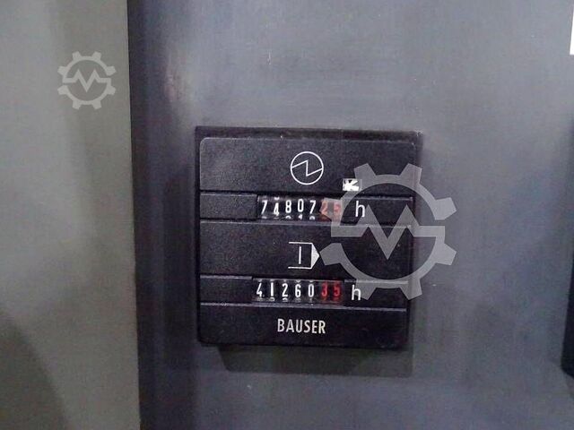 Universal machining center Deckel Maho DMU 125P