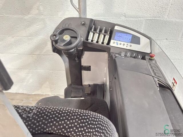 Reachtruck Still FM-X20