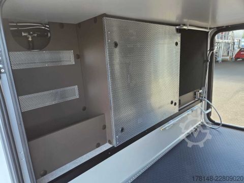 Autocaravana semi-integrada Bürstner Signature SFT 7.5
