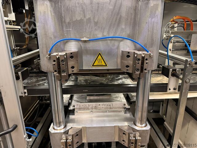 Termoformovací stroj Illig RV 53d