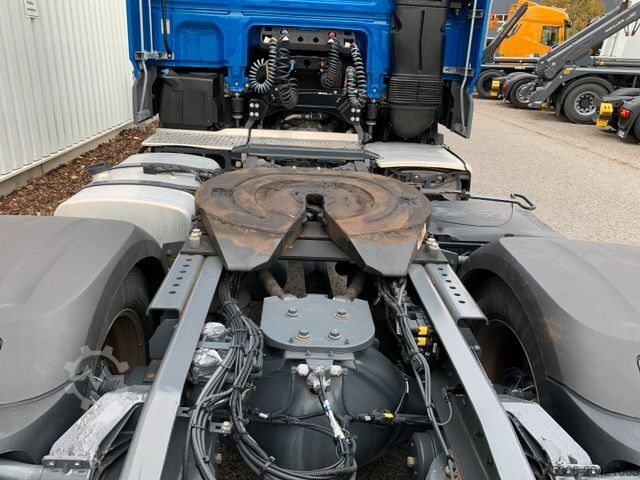 Standard tractor unit DAF FT XF 480 SC LD