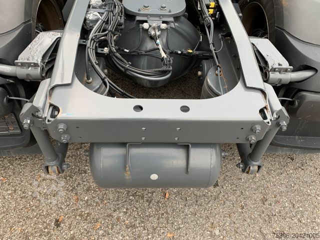 Standard tractor unit DAF FT XF 480 SC LD