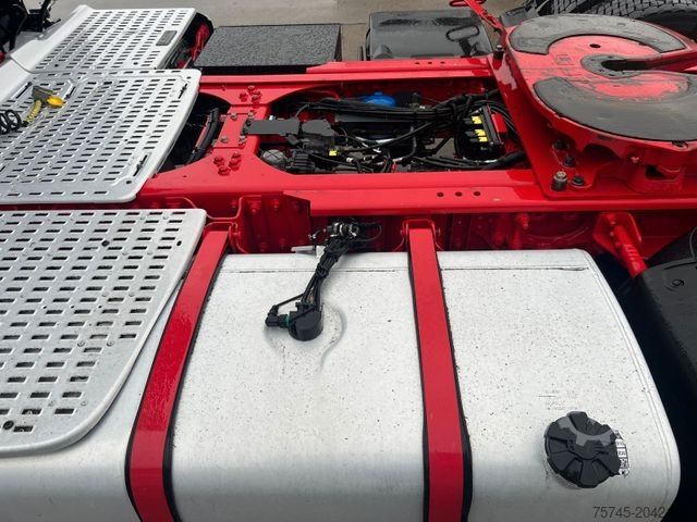 Volume trekker DAF XF 480 * ACC * VOLLLUFT * STANDKLIMA * RETARDER