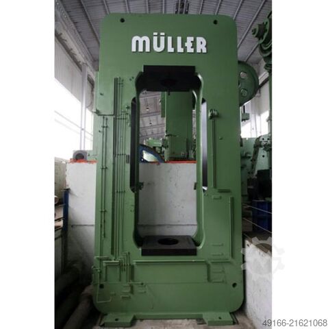 Pers met dubbele kolom - Hydraulisch MUELLER PUK 2000-10.1.2