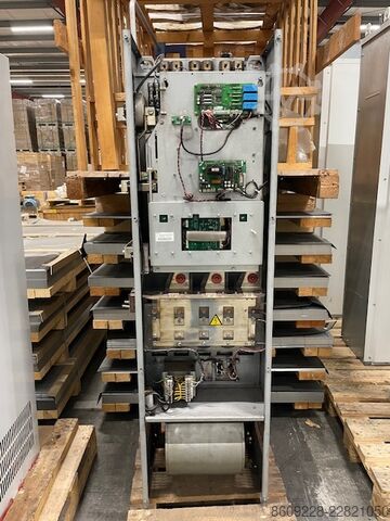 Unità di controllo ABB ACS600 ACS60403203 Frequency Converter 380-415V 397A