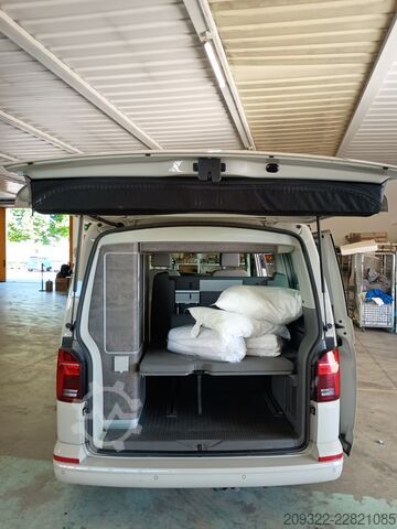 Karavan Volkswagen California T6.1 Ocean 2022 | Cambio automatico | Tetto a soffietto