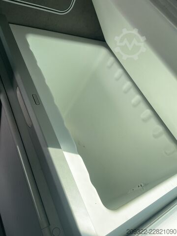 Camper Volkswagen California T6.1 Ocean 2023 | Cambio automatico | Tetto a soffietto