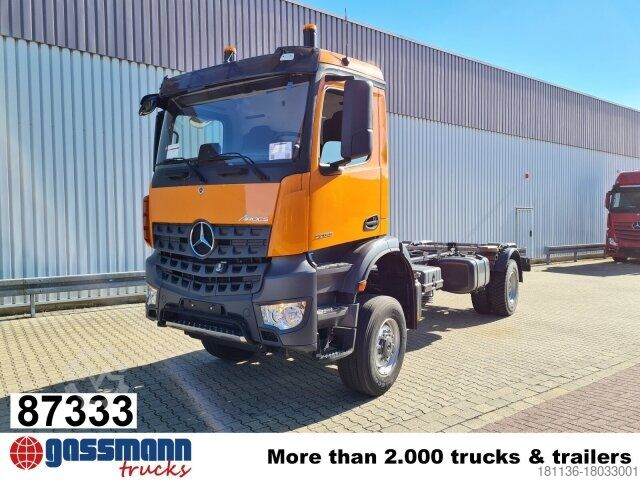 Vrachtwagenchassis Mercedes-Benz Arocs 2033 A 4x4, Grounder, Motorabtrieb