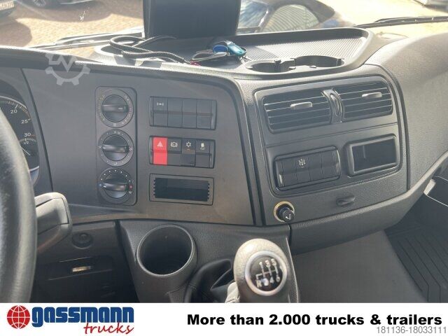 Châssis de fourgon Mercedes-Benz Atego 818/23 K 4x2, 2x AHK, 5x VORHANDEN!