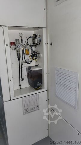 Megmunkáló központ DMG MORI cmx 1100v
