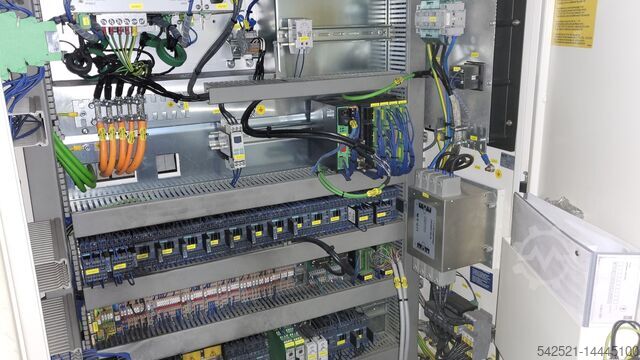 Megmunkáló központ DMG MORI cmx 1100v