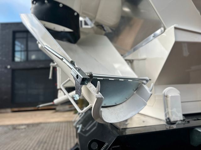 Félpótkocsi EUROMIX MTP - 12m³ Betonmischer-Auflieger