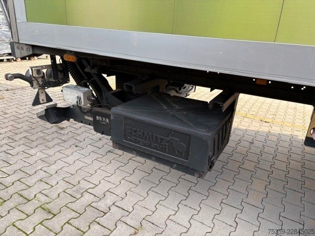 Koeloplegger SCHMITZ CARGOBULL Tiefkühlauflieger mit Thermo King