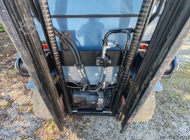 Electric - 4 wheels Toyota 7FBMF25 / batt 2022 unused