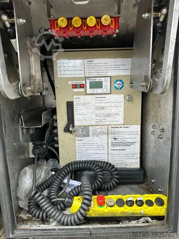 Tanker Scania G440 6x2*Willig*Tank Altöl+Filter Entsorgung ADR