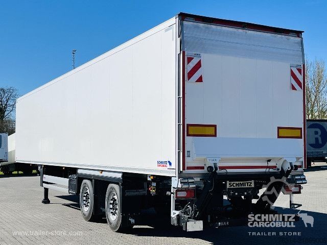 Reefer semitrailer Schmitz Cargobull Tiefkühler Standard Ladebordwand