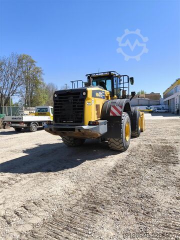  Komatsu WA470-8E0