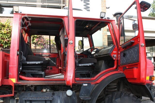  Mercedes-Benz UNIMOG 5000