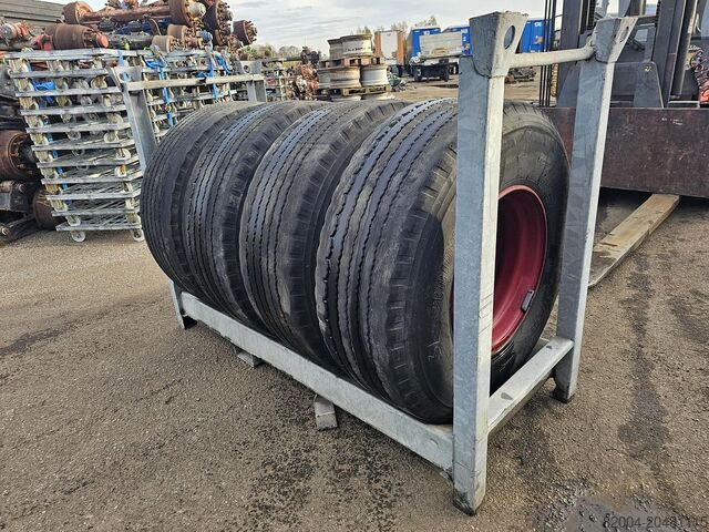 2010 BRIDGESTONE R 164| AANHANGWAGENBAND 425/65 R 22.5 |6/4 MM PROFIEL MET VELG BRIDGESTONE R 164| TRAILER BAND 425/65 R 22.5 |6/4 MM PROFI...