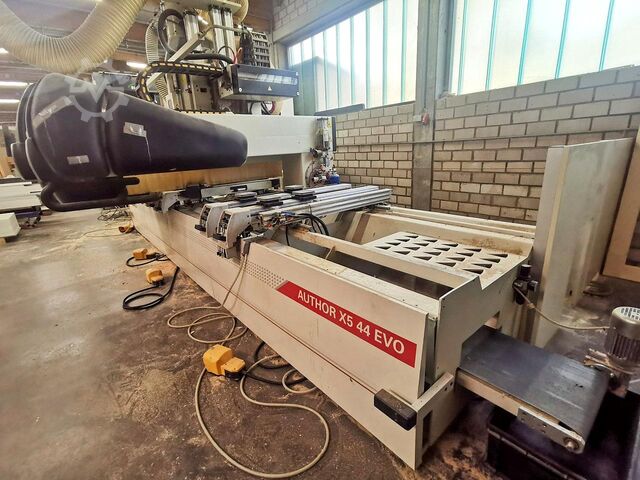 Machining center MORBIDELLI AUTHOR X5