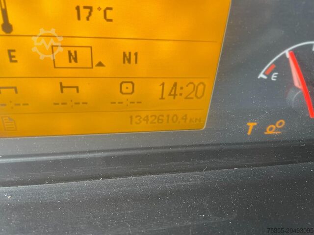 Standard tractor Volvo FH480 Globetrotter / 6X2 / Euro 5 / PTO / Hydra...