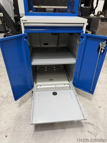 Industriële computerwerkplek  
