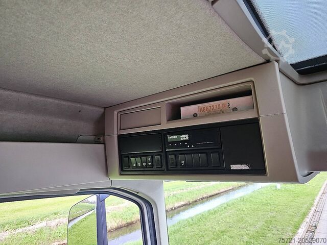 Standard-SZM VOLVO FH 500 6X2 STEERED PTO+HYDR