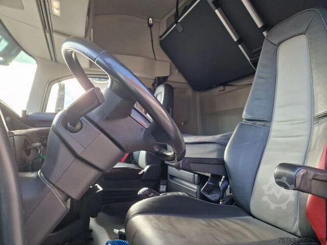 Gekoeld/bevroren transport Volvo FH 13.460 Globetrotter 6x2 - Carrier Frigo Supr...