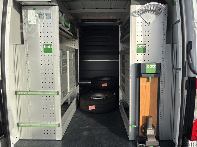 Panelvan Mercedes-Benz Sprinter 215 CDI Kasten AHK AUT Akustikglas Kam.