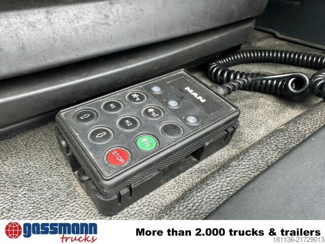Chassi de caminhão MAN TGS 26.400 6X4 BL