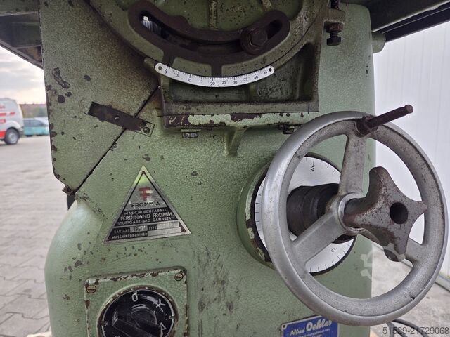 Víceřezná pila na lišty Frommia 630