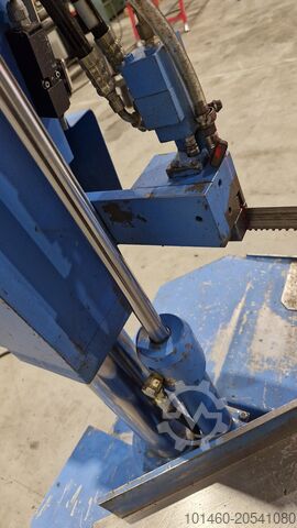 Fierăstrău panglică semi-automat meba ECO 335 DG