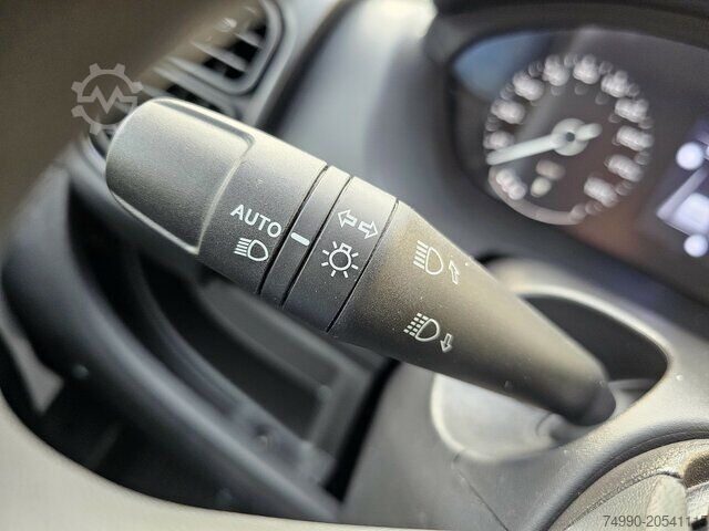 Komercijalno vozilo sa visokim krovom Fiat Ducato 35 140 L2H2 Voll-LED 260° 7´´TFT Kamera