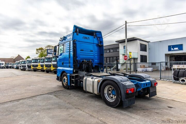 Padrão-SZM MAN TGX 18.440 XLX BLS