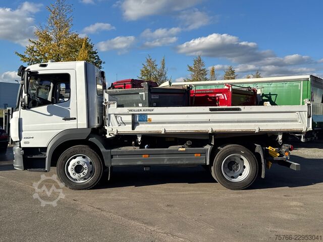 Tre-sidet tipbil MERCEDES-BENZ ATEGO 1324 K / AHK / 3 SITZE / Hydraulik Für AH