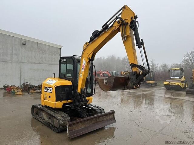 Excavateur JCB 48Z-1