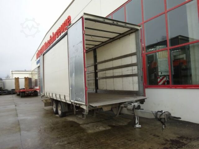 Open trailer with tarp Möslein TP 11 Schwebheim  Tandem- Schiebeplanenanhänger zum Durchladen