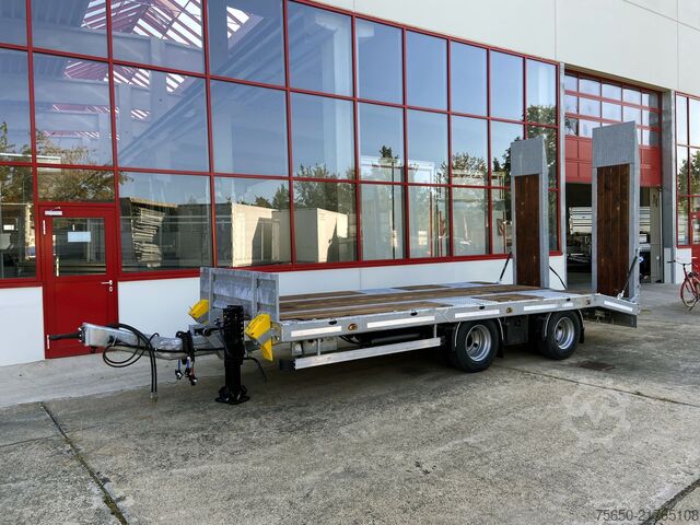 Rimorchio a pianale ribassato Möslein TT21-7,2 Hydr  21 t Tandemtieflader, hydr. Rampen, NEU