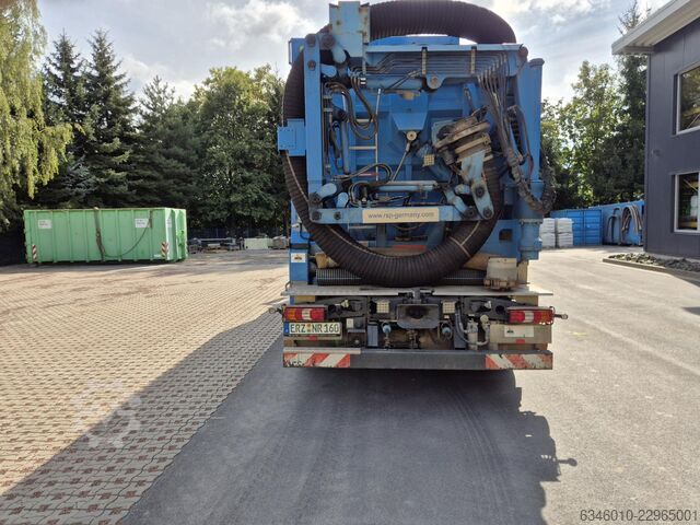 Autocamion cu caroserie personalizată Mercedes-Benz Arocs