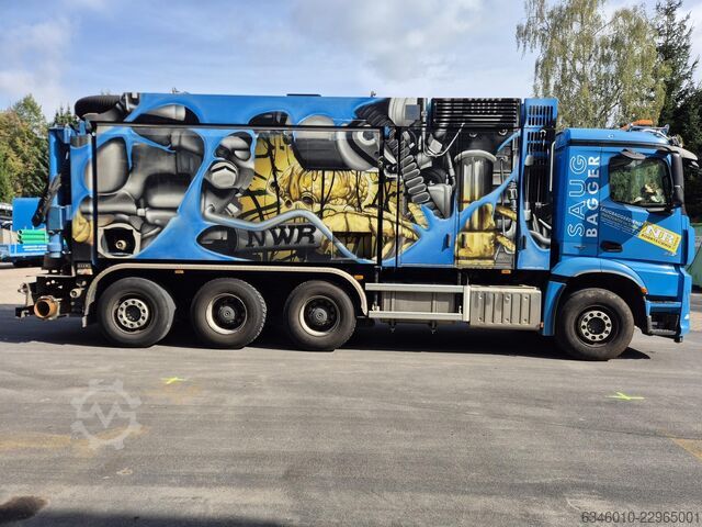 Autocamion cu caroserie personalizată Mercedes-Benz Arocs
