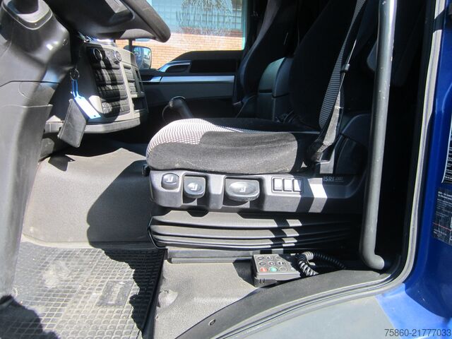 Platós teherautó ponyvával MAN TGL 8.220 Fernverkehr Standklima Standh.