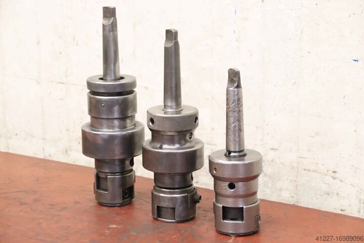 Taphouder 3 stuks unbekannt MK3