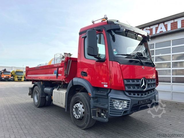 Kiper kamion MERCEDES-BENZ Arocs 1832 4x2 2-Achs Kipper Meiller