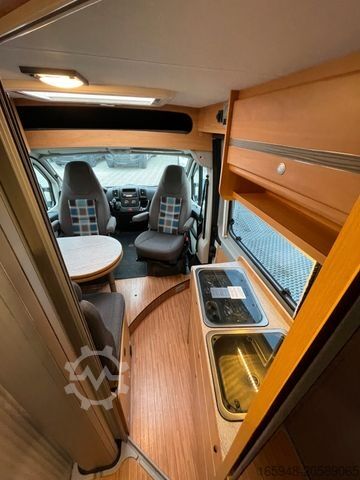 Karavan PÖSSL Roadcruiser | Automatische Sat+TV | Markise*RFK