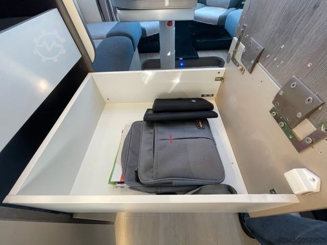 Yarı entegre karavan TRIGANO Challaenger 308 | Queensbett | Diesel Standhzg.